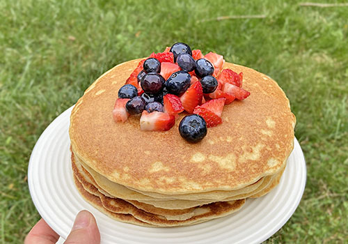 Paleo Almond and Arrowroot Flour Pancakes Recipe