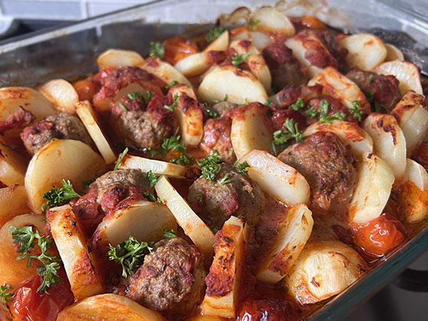 Delicious Meatball Potato Bake