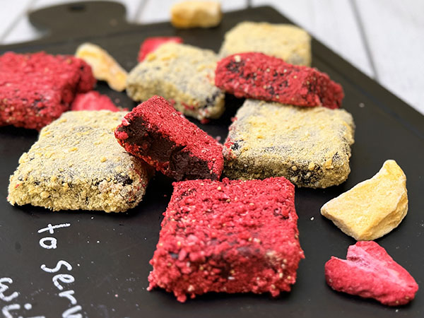 Easy 3-Ingredient Truffles in Mango & Strawberry Dust