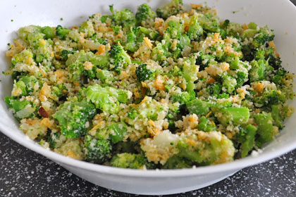 Baked Broccoli Patties photo instruction 3 Patties mixture of broccoli, eggs, cheese, onion and garlic in a bowl.