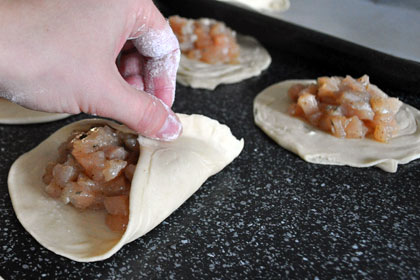 Слоеная Самса с Курицей пошаговое фото 11