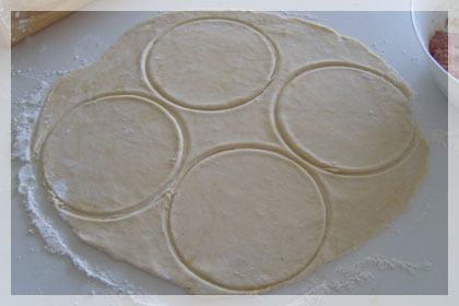 Beef Chebureki (Deep Fried Beef Dumplings) photo instruction 2