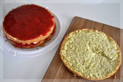 Cake with Strawberry Filling photo instruction 12