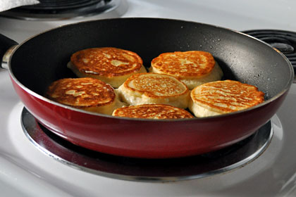 Воздушные Сырники из Рикотты пошаговое фото 3