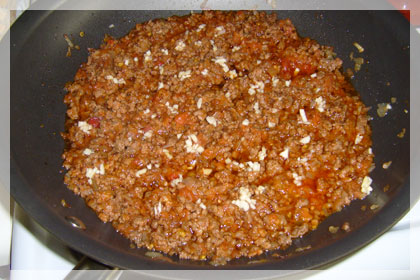 Конкильони Фаршированные Мясом и Сыром пошаговое фото 4