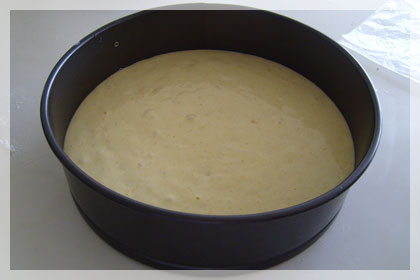 Layered Creamy Sponge Cake photo instruction 3