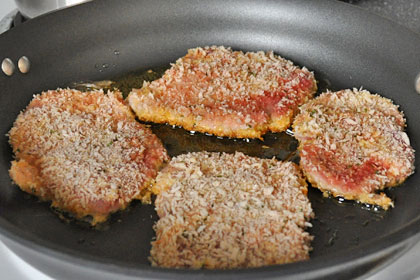 Pork Schnitzel with Sour Cream Sauce photo instruction 4 Pork Schnitzel with Sour Cream Sauce photo instruction 4