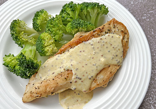 Seared Paleo Chicken with Creamy Garlic Sauce