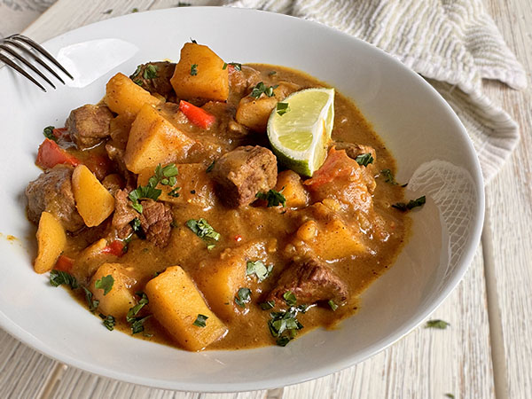 Spicy Beef Curry with Indian and Japanese Fusion