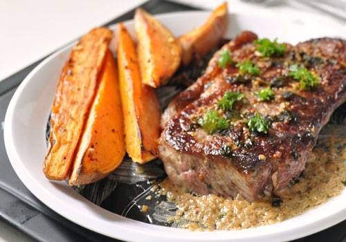 Steak with Creamy Mustard Sauce
